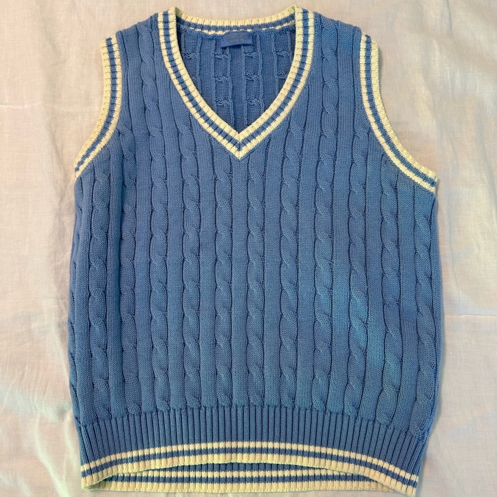 Brandy Melville/ John Galt sweater vest